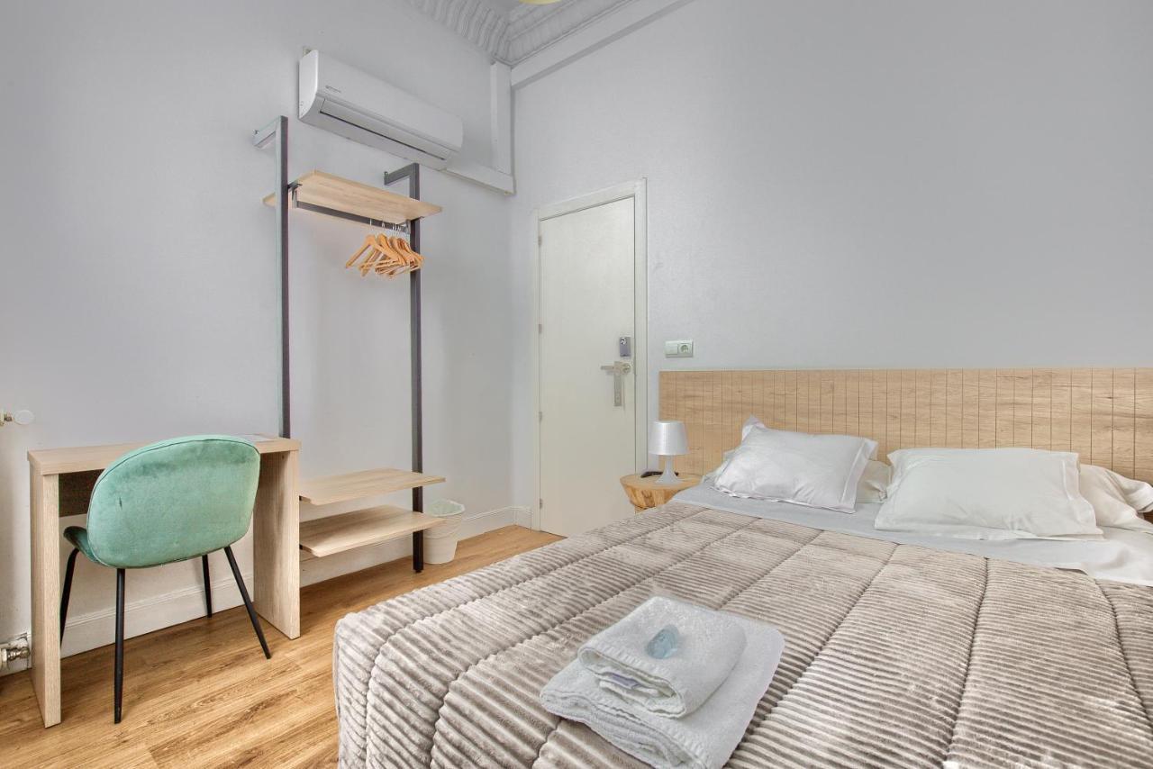 Hostal Besaya Madrid Dış mekan fotoğraf