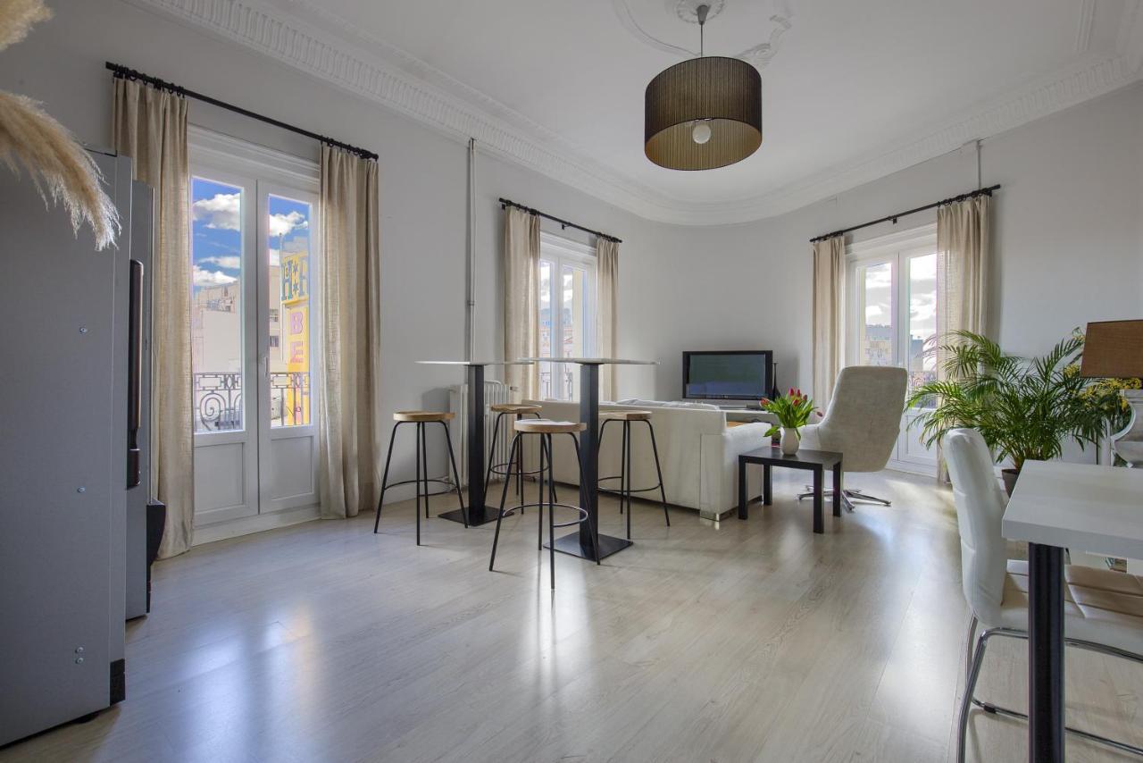 Hostal Besaya Madrid Dış mekan fotoğraf