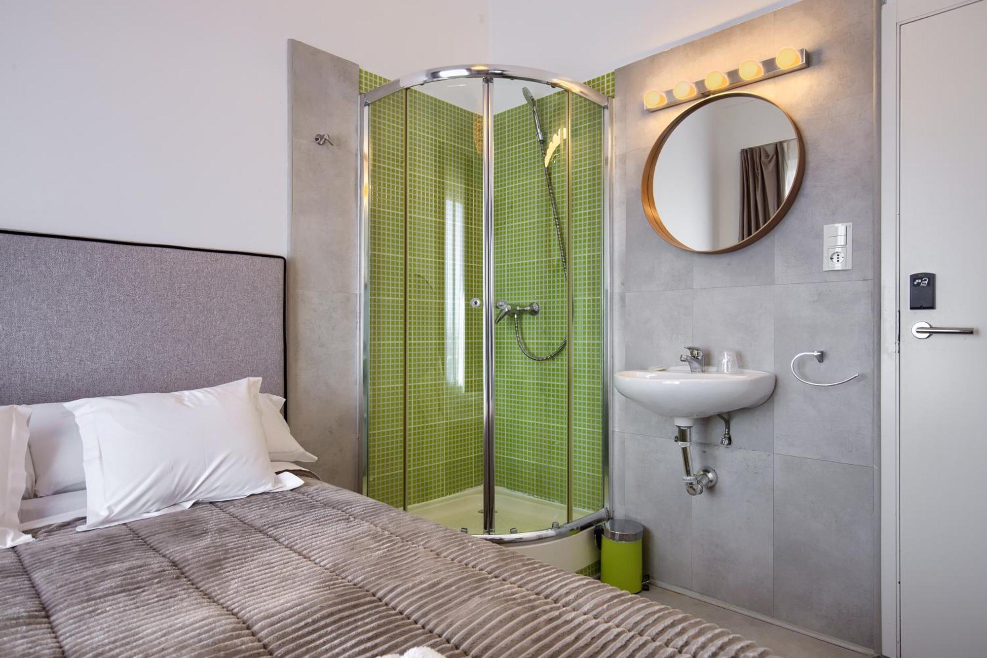 Hostal Besaya Madrid Dış mekan fotoğraf