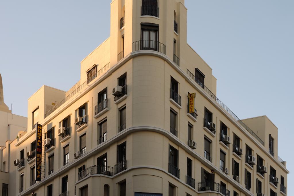 Hostal Besaya Madrid Dış mekan fotoğraf