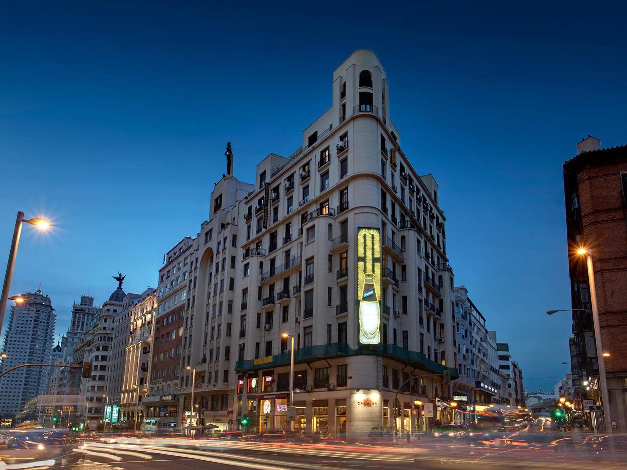 Hostal Besaya Madrid Dış mekan fotoğraf